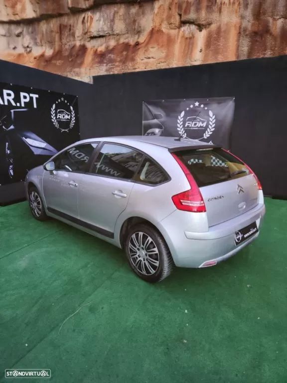 Citroën C4 1.6 HDi Attraction - 4