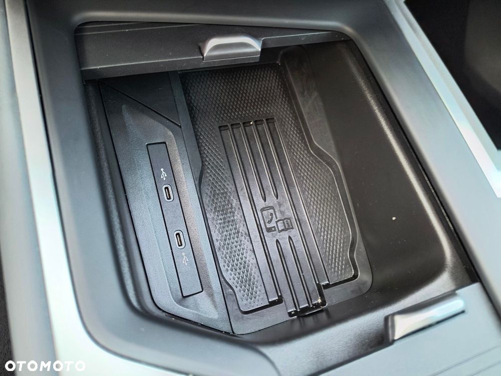 Volkswagen Passat - 22