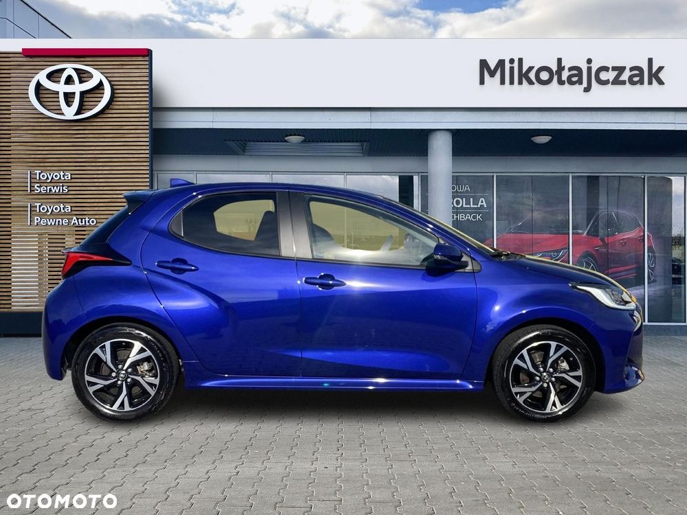 Toyota Yaris Hybrid 1.5 Style - 11
