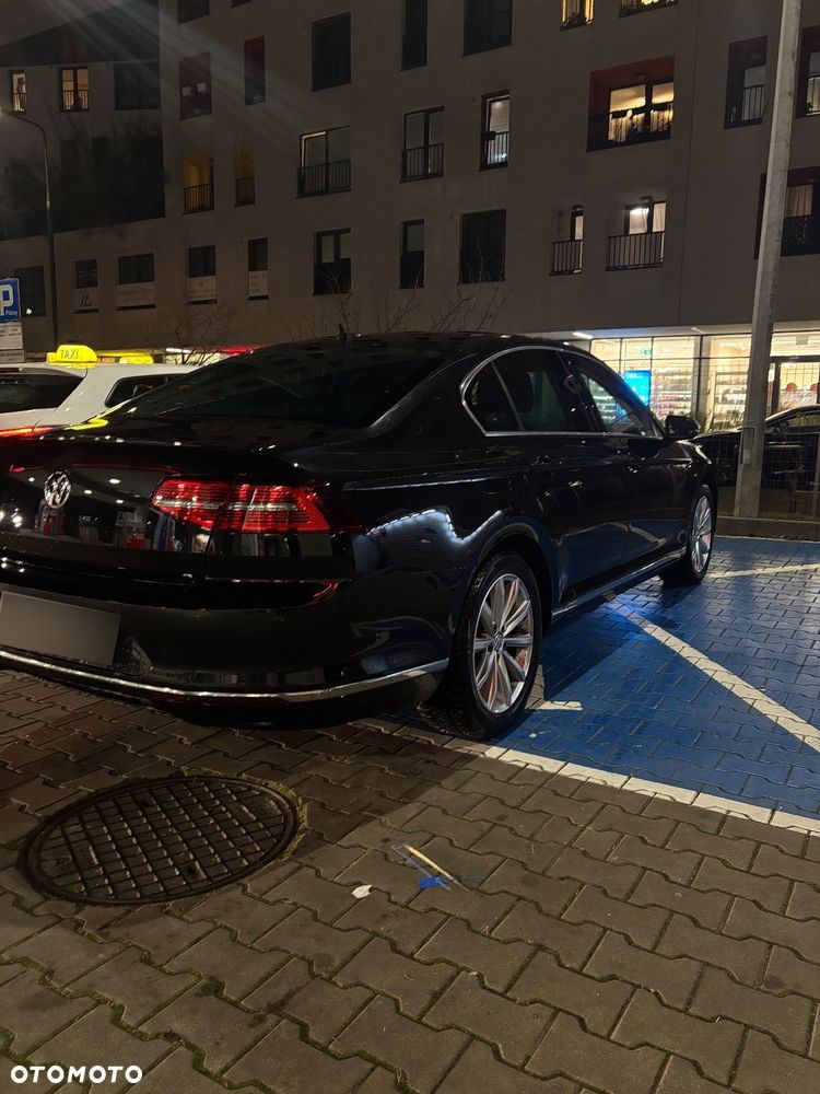 Volkswagen Passat - 9