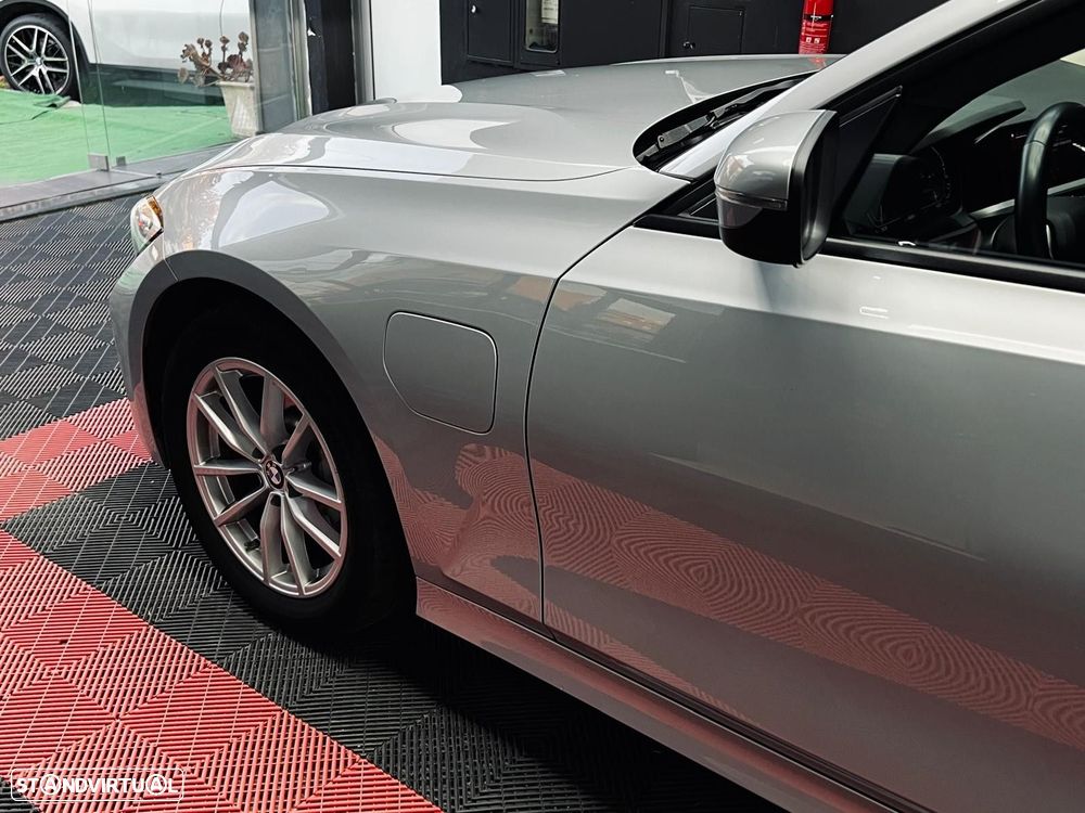 BMW 330 e Corporate Edition Auto - 17