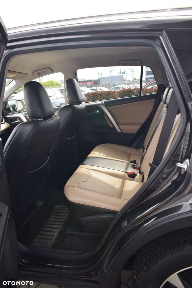 Toyota RAV4 2.0 Premium 4x4 MS - 11