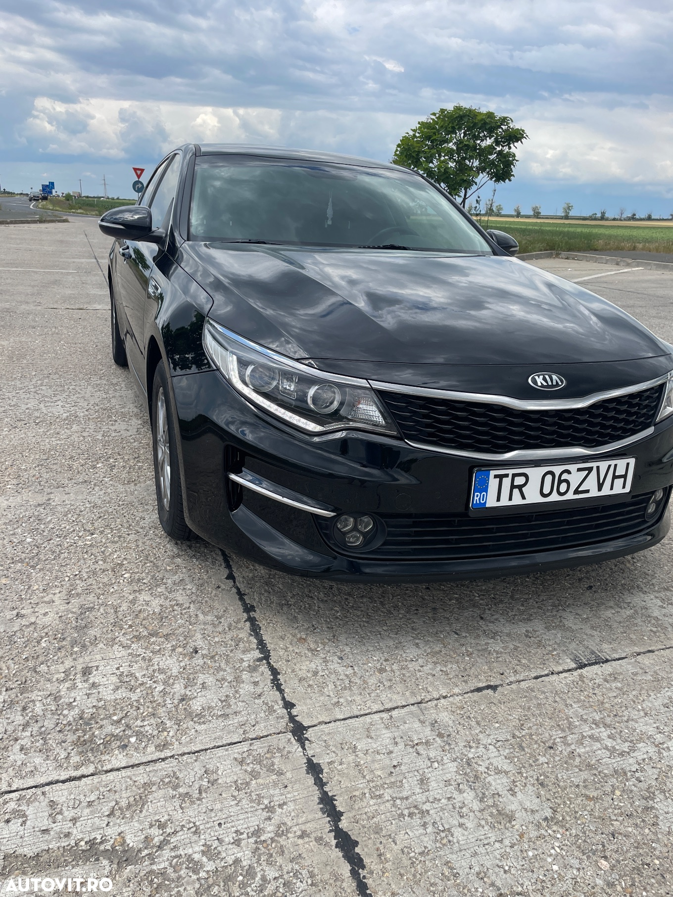 Kia Optima 1.7 DSL 6MT Comfort - 4