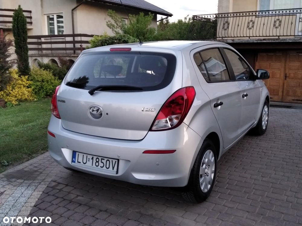 Hyundai i20 1.4 Comfort EU5 - 7