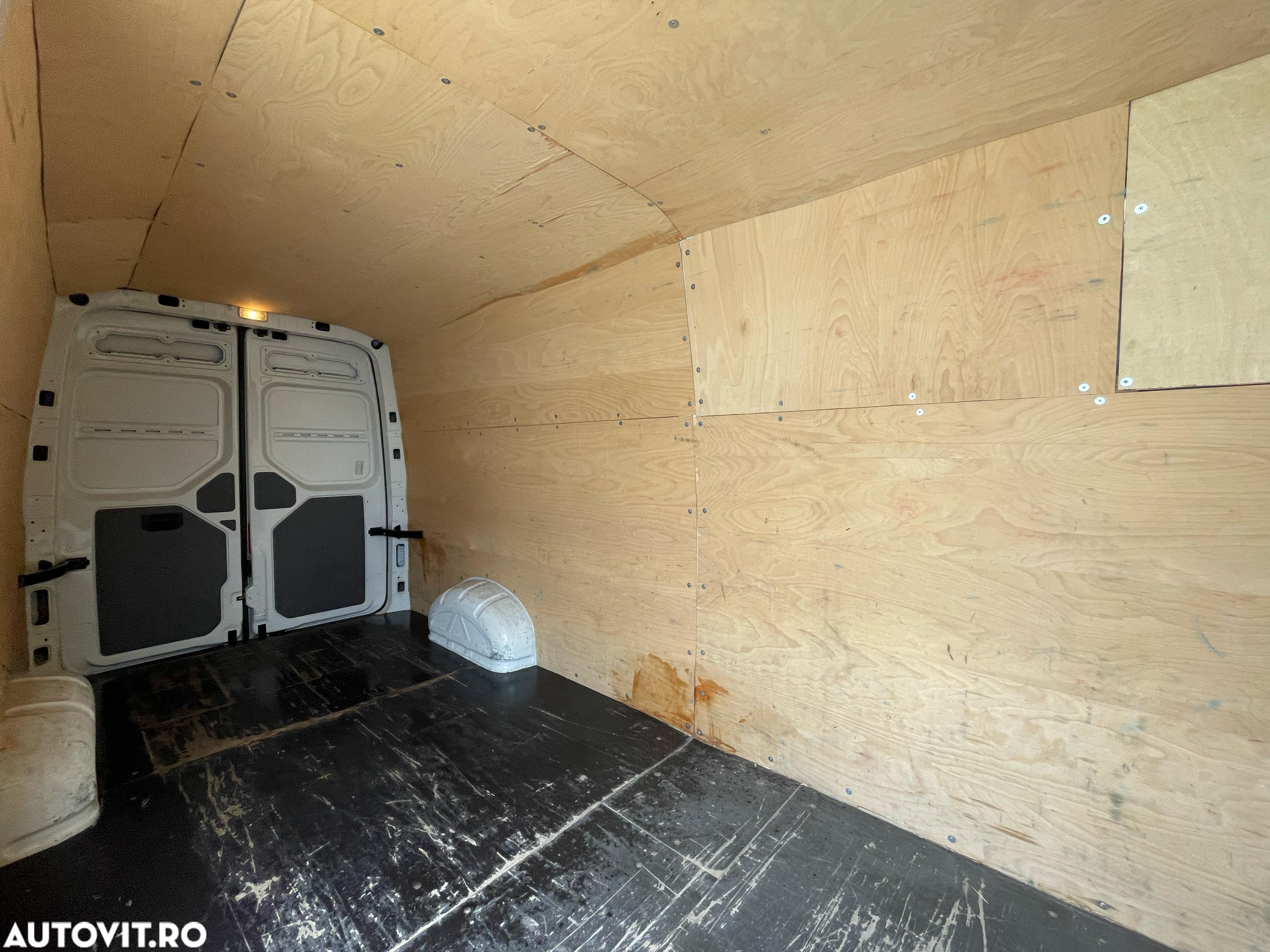 Volkswagen Crafter L4H3 LUNG - 15