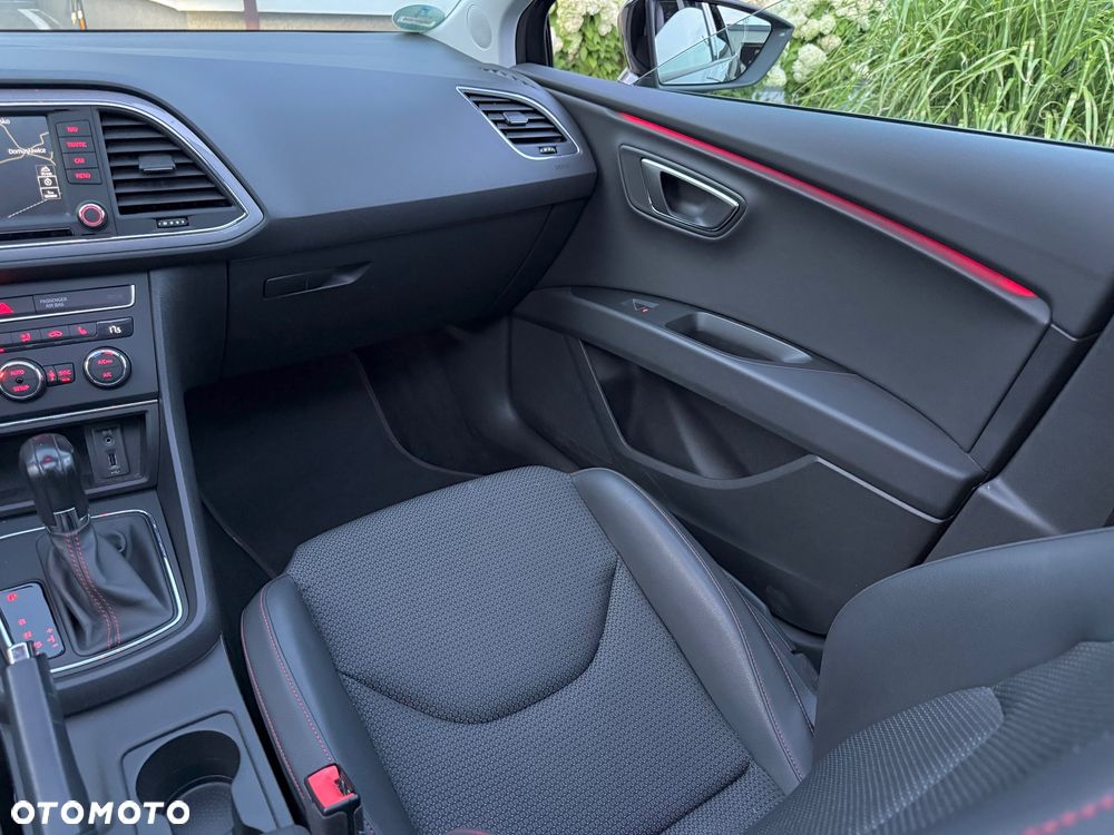 Seat Leon Sportstourer 2.0 TDI FR S&S DSG - 9