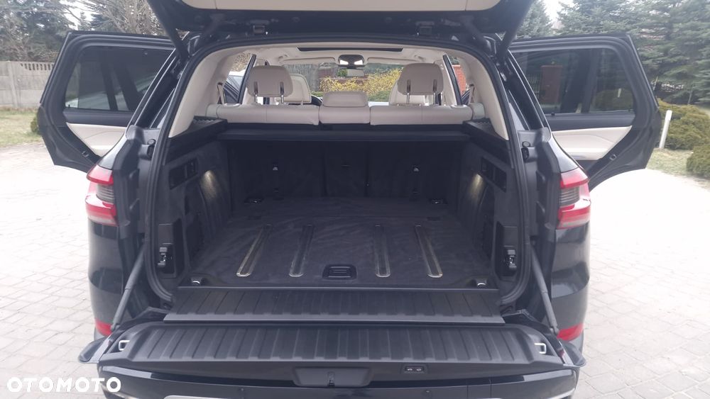 BMW X5 xDrive40i - 13