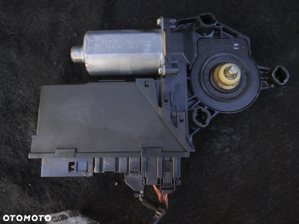 SILNICZEK SZYB PRAWY PRZÓD AUDI A4 B6 8E1959802A POSIADAM 2 SZT - 4