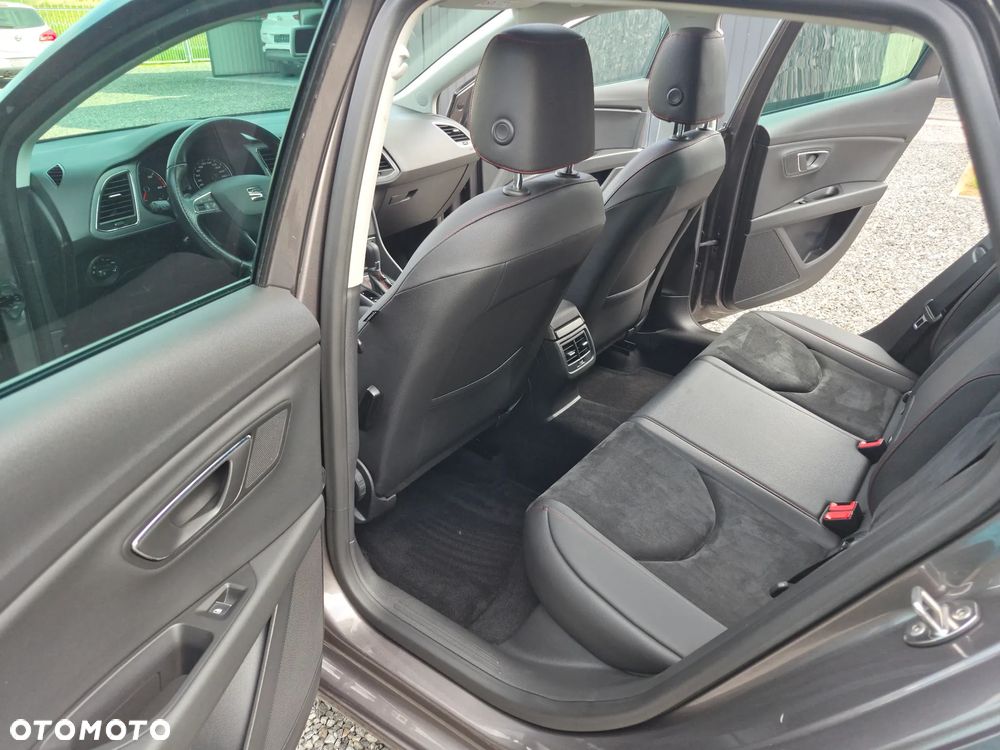 Seat Leon 2.0 TDI DPF DSG FR - 22
