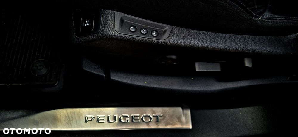 Peugeot 3008 BlueHDi 180 Stop & Start EAT8 GT - 33