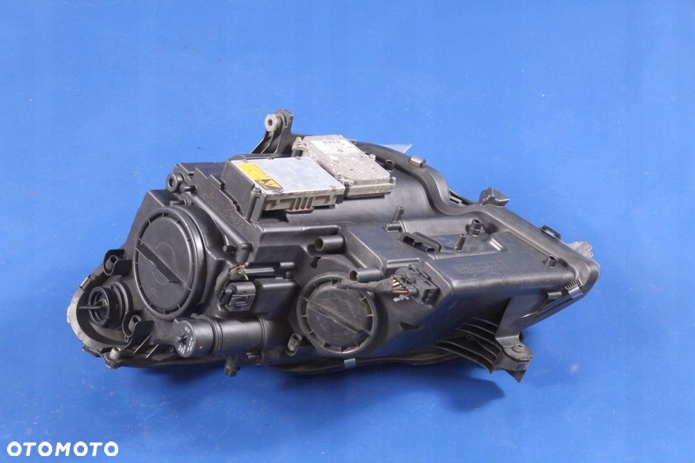 XENON REFLEKTOR PRZÓD PRAWY MERCEDES CLS W219 06r - 5