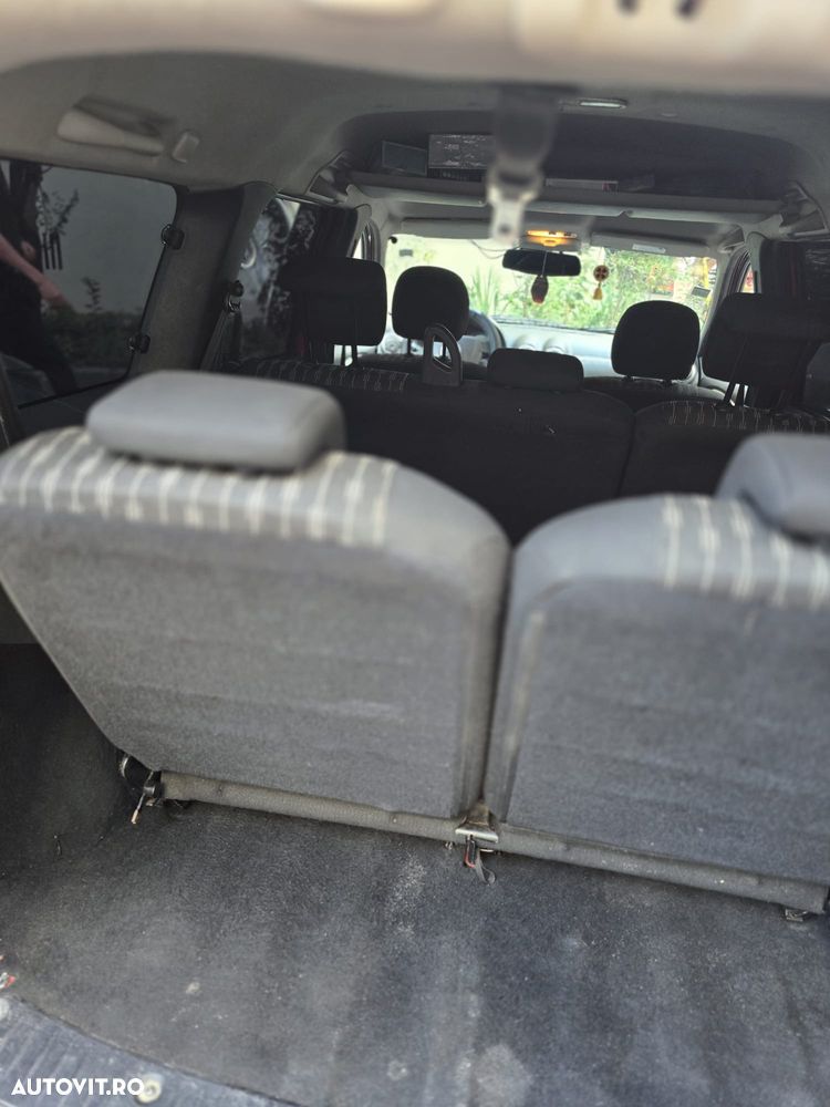 Dacia Logan 1.6 MPI Laureate - 15