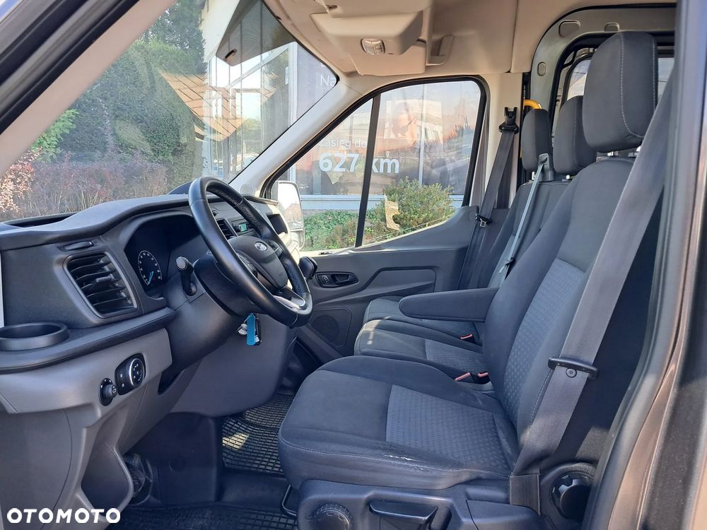 Ford Transit - 10