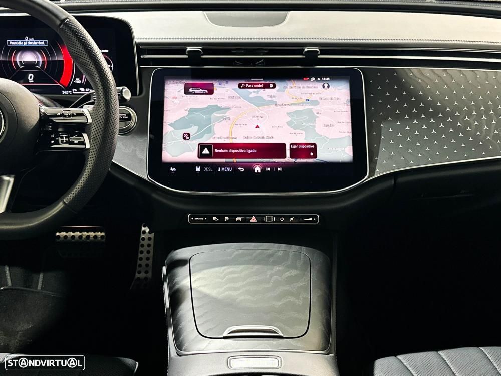 Mercedes-Benz E 300 de 4Matic 9G-TRONIC AMG Line - 23