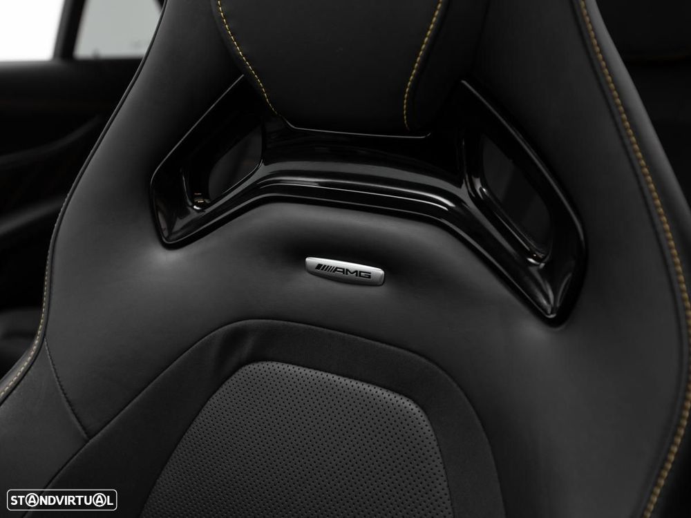 Mercedes-Benz E 63 AMG S 4-Matic+ - 21