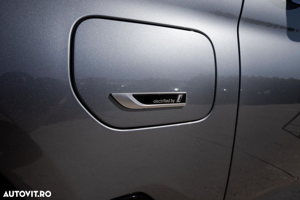 BMW Seria 5 530e xDrive AT PHEV - 11