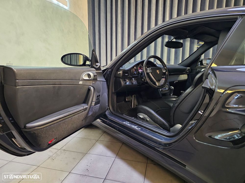 Porsche 911 (997) Turbo Tiptronic - 8