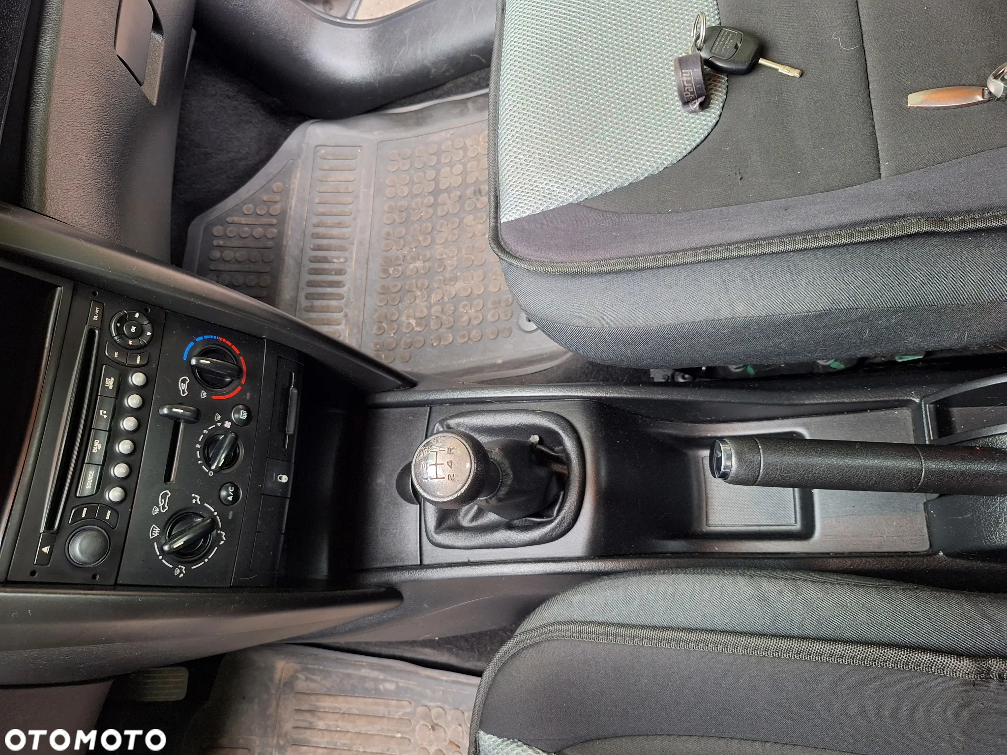 Peugeot 207 1.4 16V Presence - 10