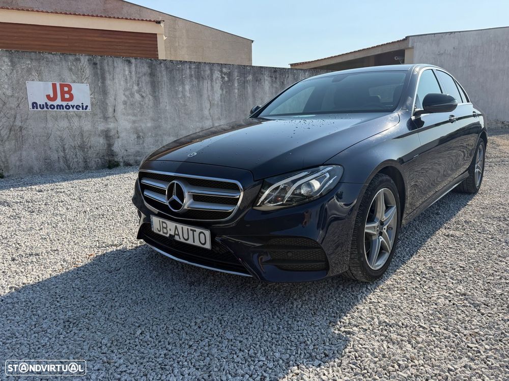 Mercedes-Benz E 300 de AMG Line - 2