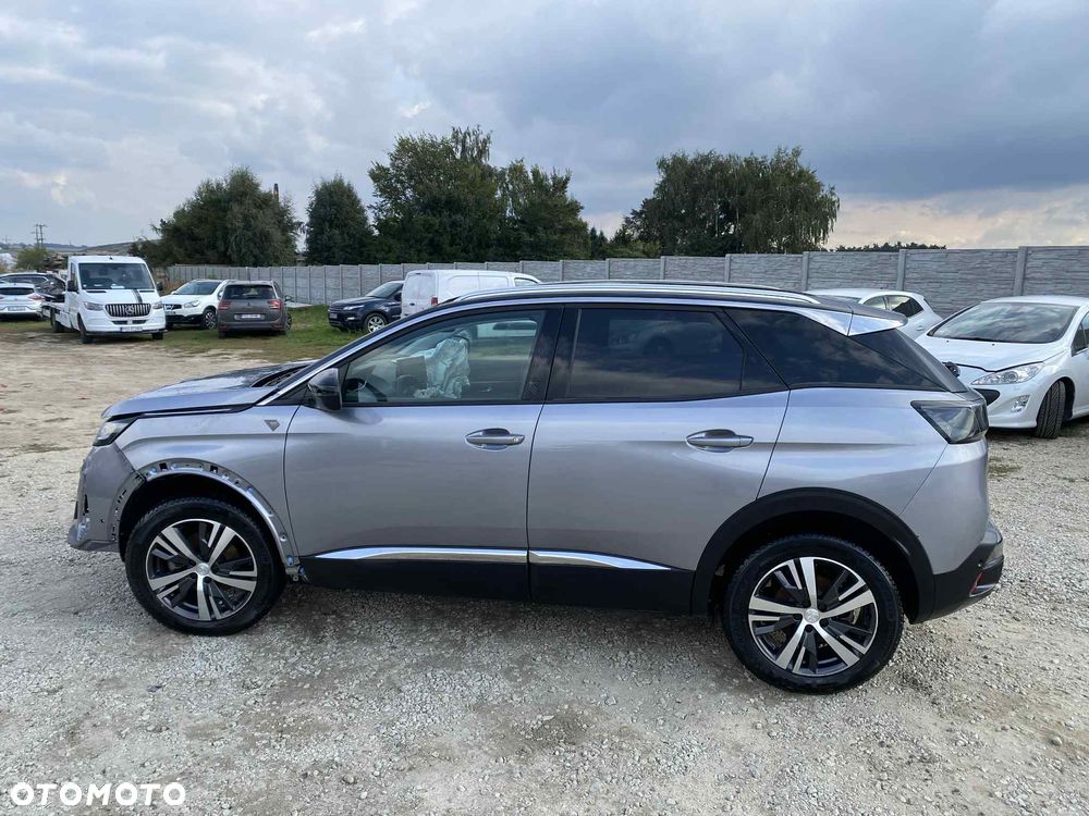 Peugeot 3008 PureTech 130 Stop & Start GPF EAT8 Allure - 33