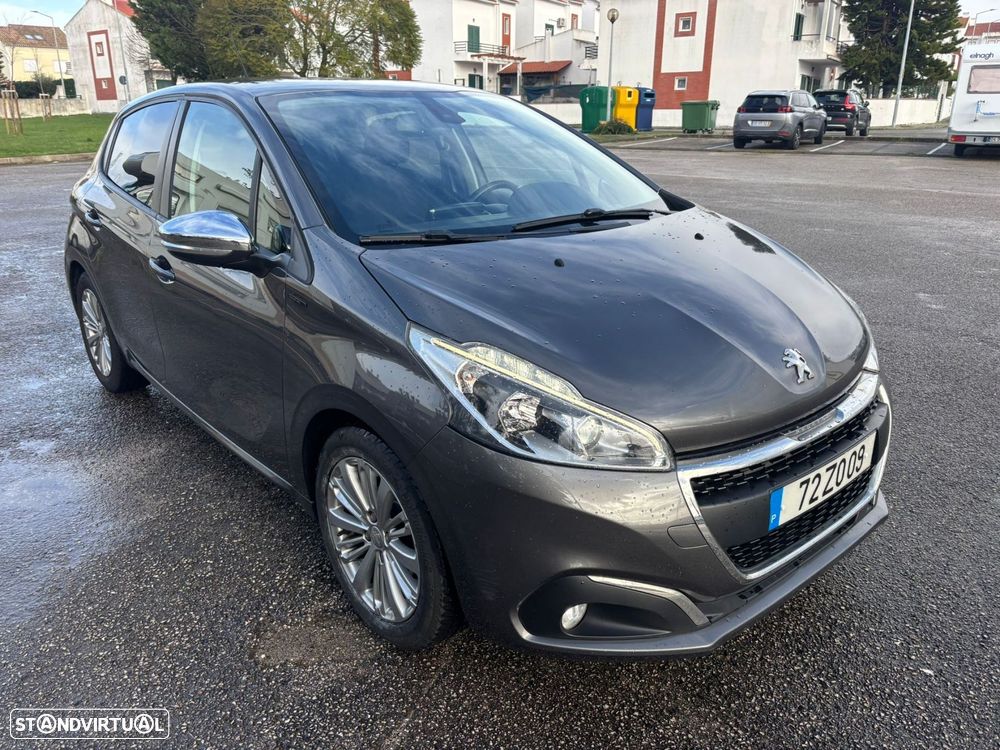 Peugeot 208 1.5 BlueHDi Signature - 5