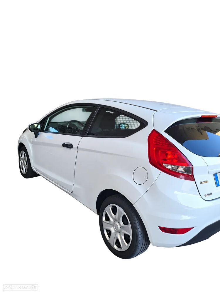 Ford Fiesta - 1