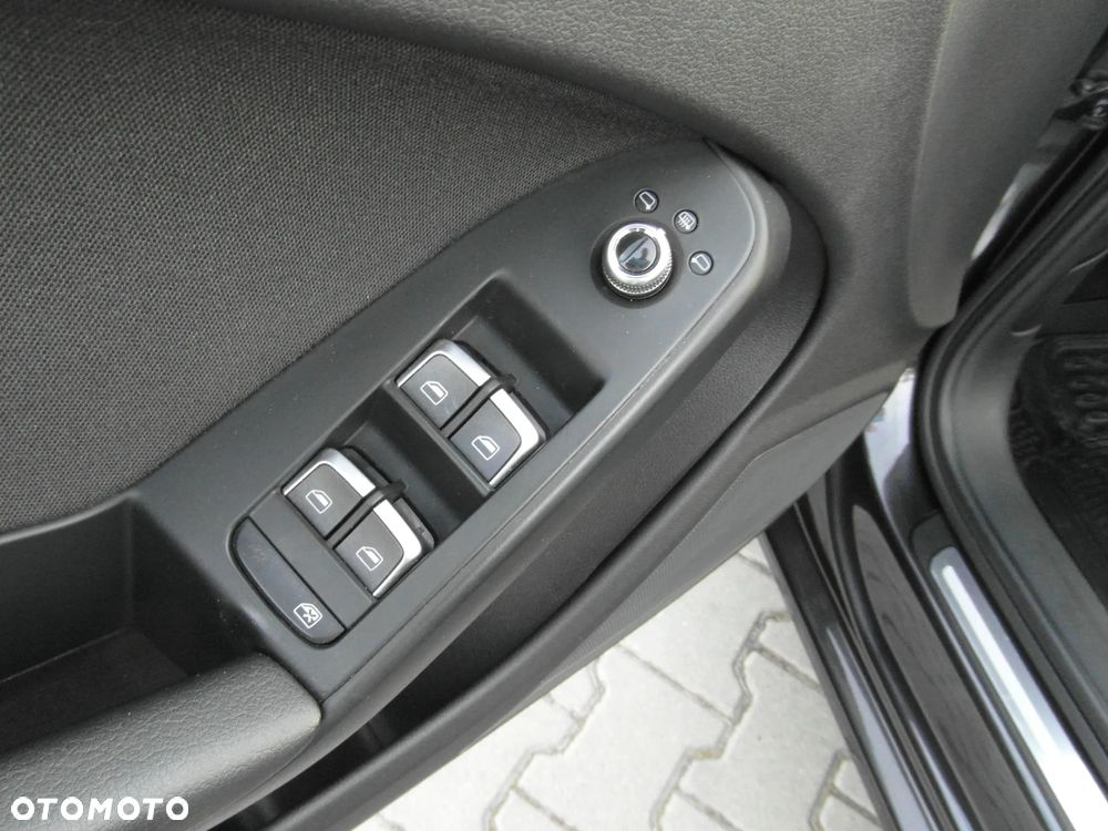 Audi A4 ver-2-0-tdi-dpf-attraction - 14