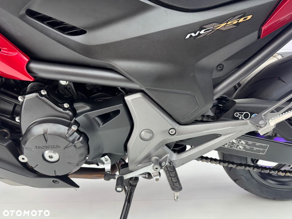 Honda NC - 32