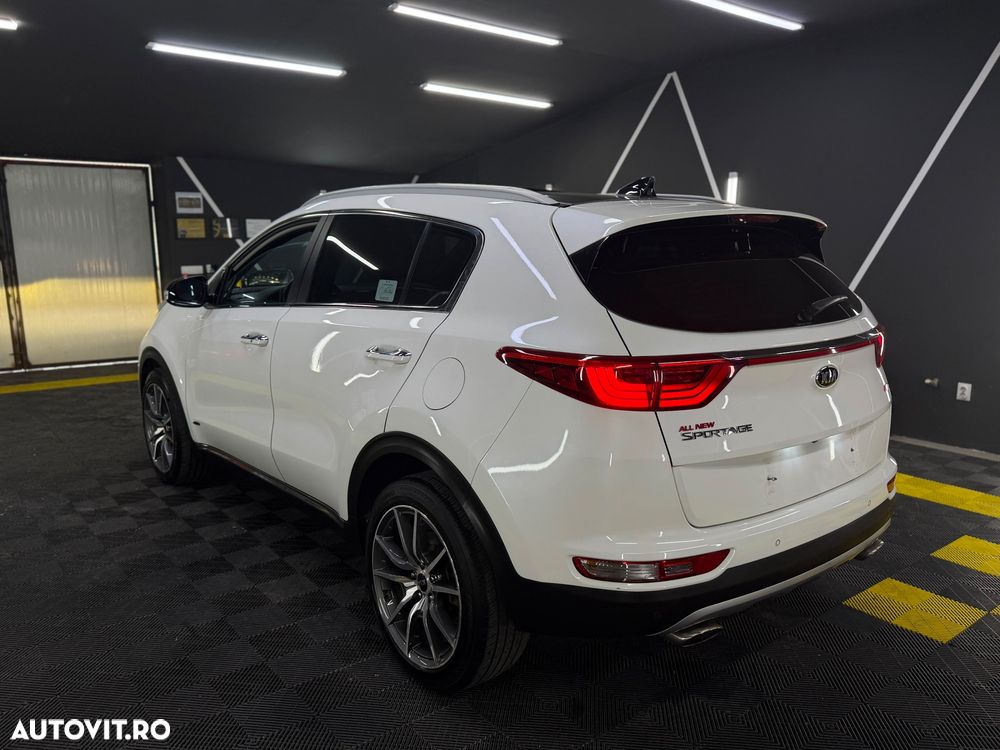 Kia Sportage 2.0 CRDI 184 AWD Aut. Platinum Edition - 8