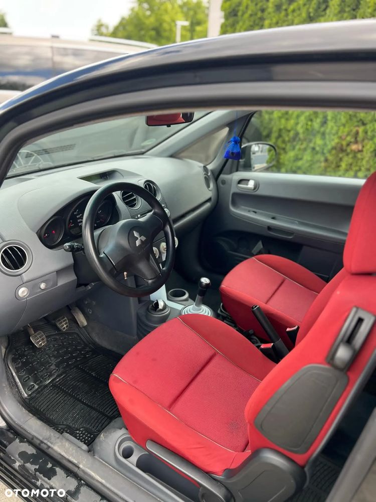 Mitsubishi Colt CZ3 1.3 Young Edition - 6