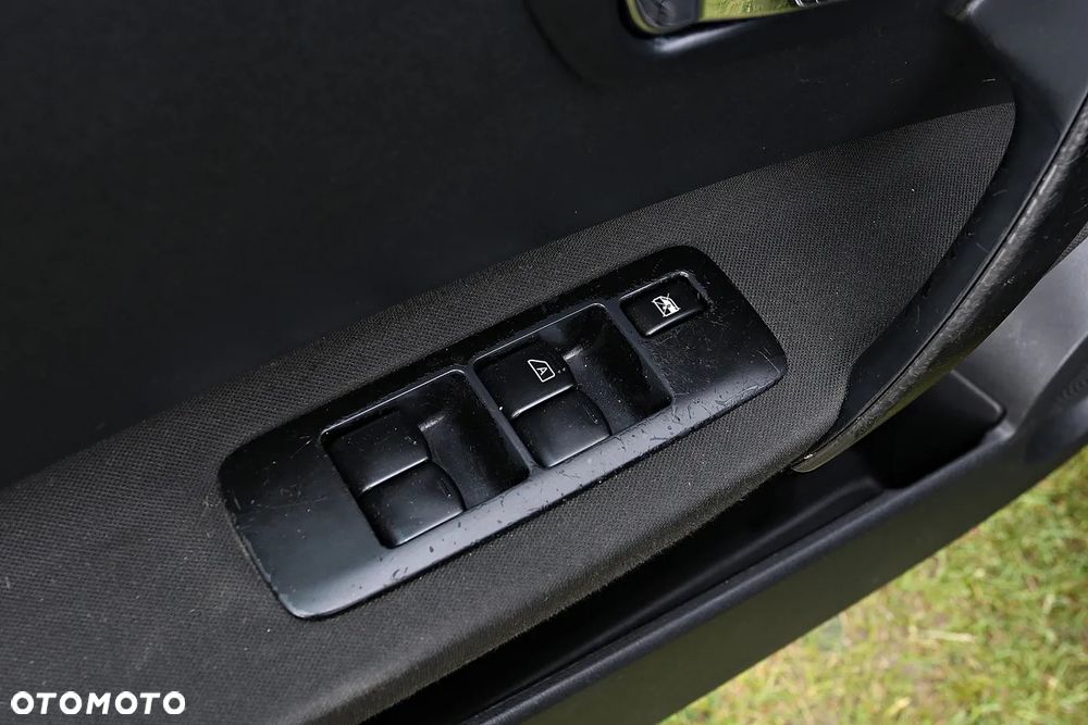 Nissan Qashqai - 31