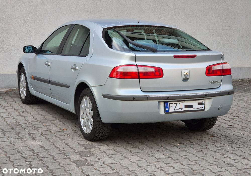 Renault Laguna - 22