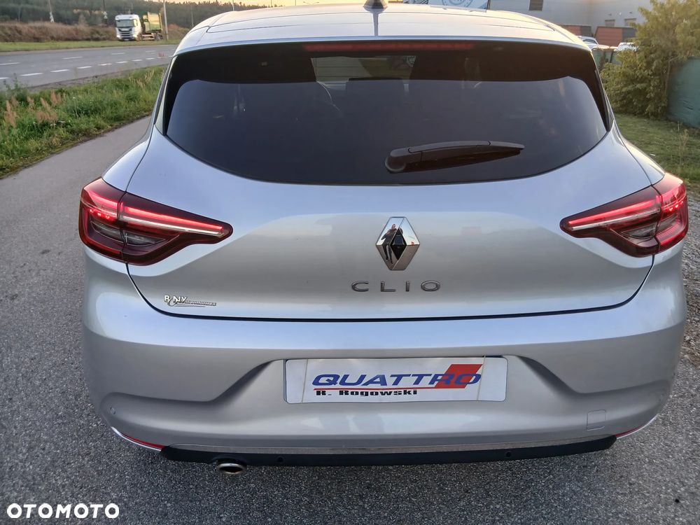Renault Clio BLUE dCi 115 BUSINESS EDITION - 10