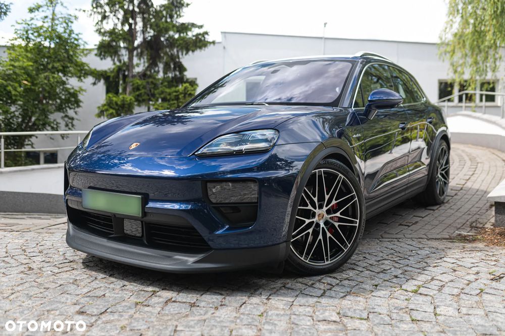 Porsche Macan - 2