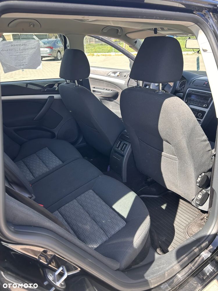 Skoda Octavia 2.0 TDI DPF Ambition - 9