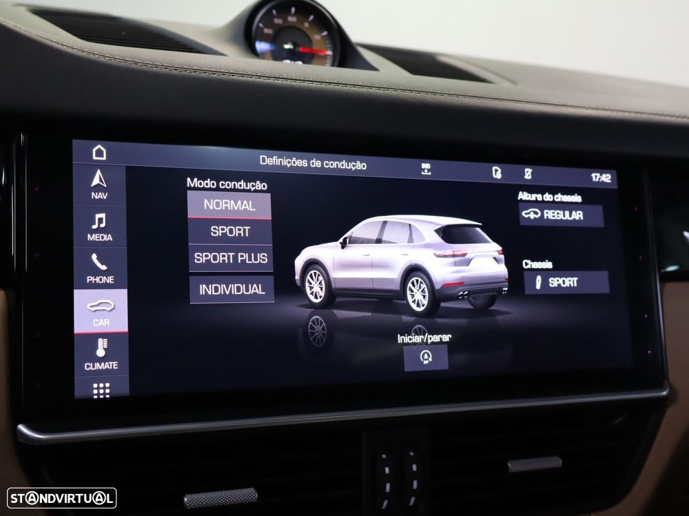 Porsche Cayenne Platinum Edition - 19