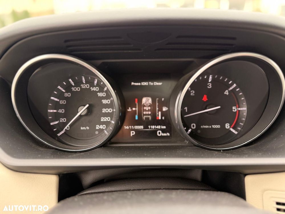 Land Rover Range Rover Sport 3.0 I SDV6 HSE - 11