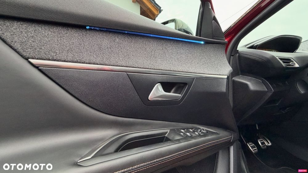 Peugeot 3008 PureTech 130 Stop & Start GPF Allure Business-Paket - 5