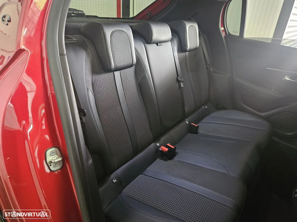 Peugeot e-208 50 kWh GT Pack - 26