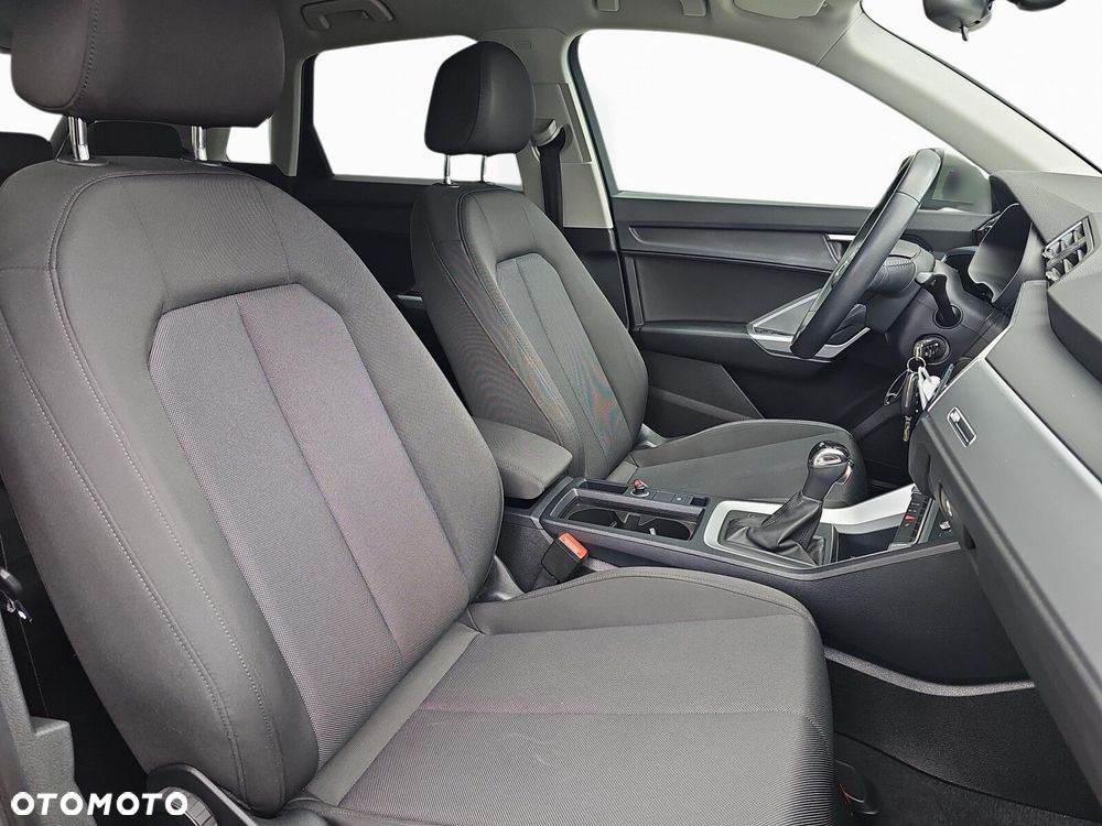 Audi Q3 - 21