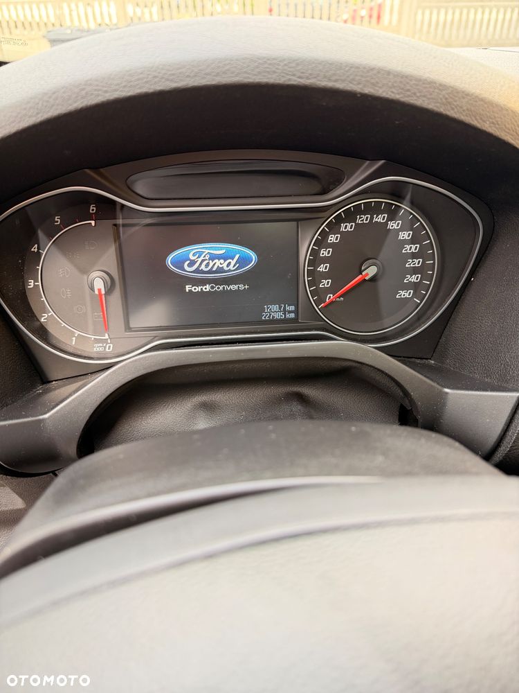 Ford S-Max 2.0 TDCi DPF Titanium - 8