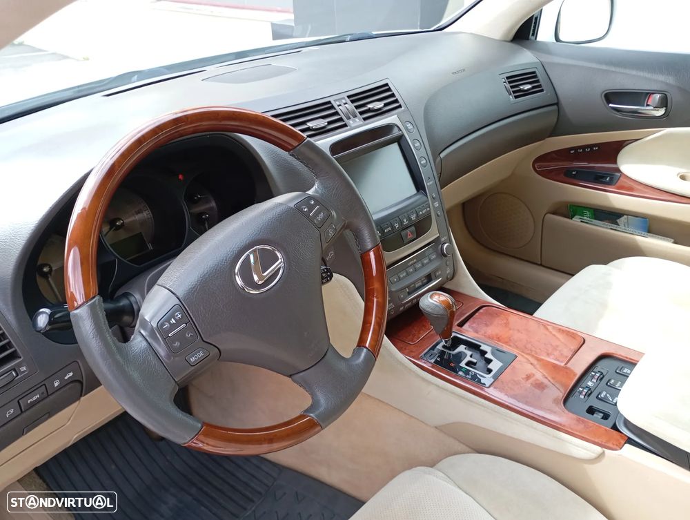 Lexus GS 450h - 8