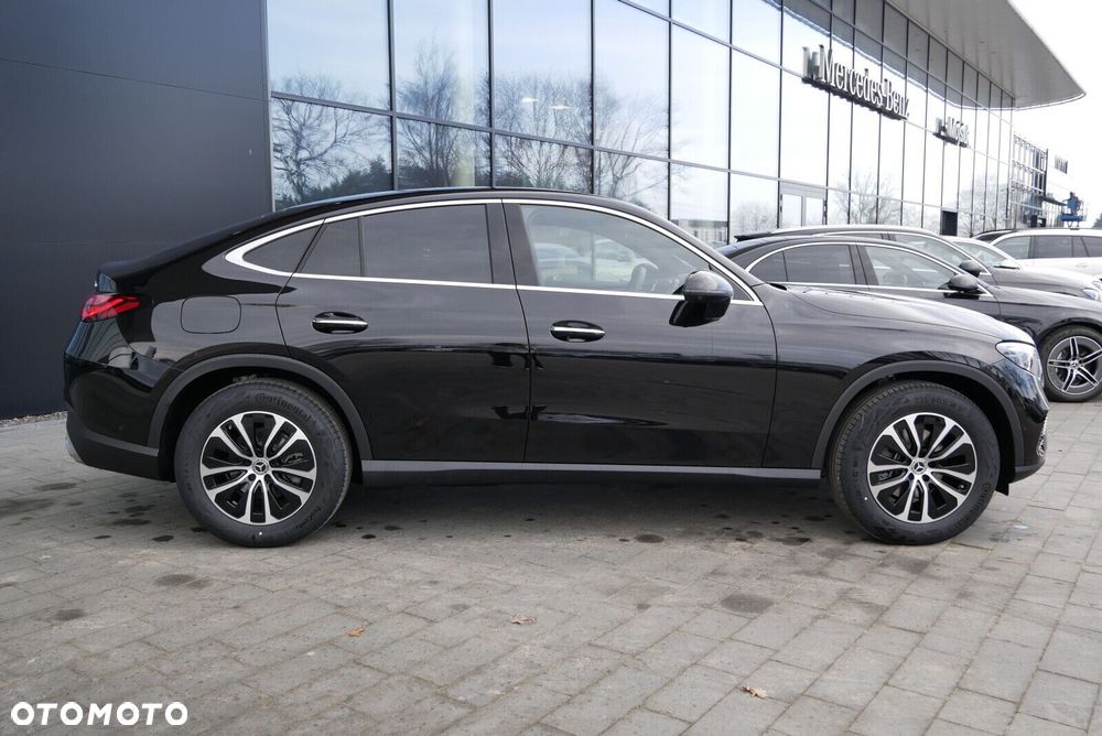 Mercedes-Benz GLC - 11
