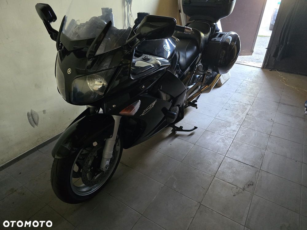 Yamaha FJR - 1
