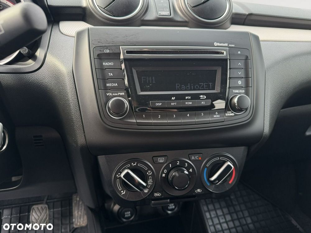 Suzuki Swift - 17