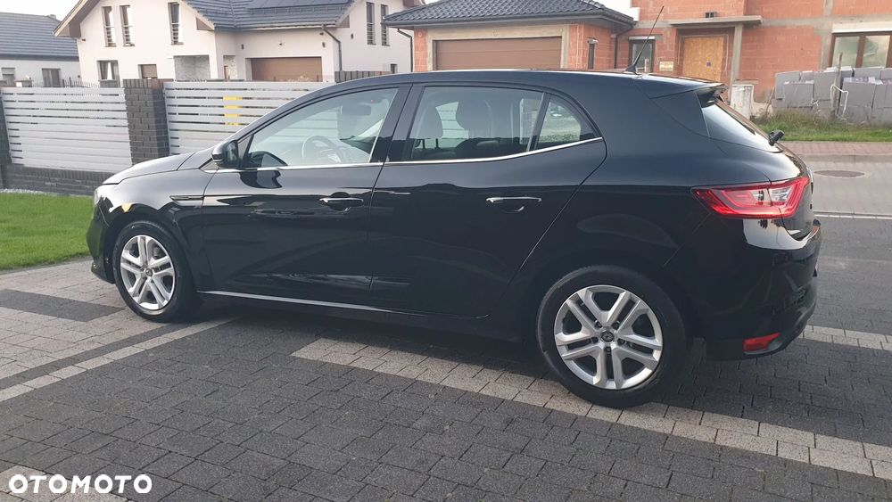 Renault Megane BLUE dCi 115 BOSE EDITION - 7