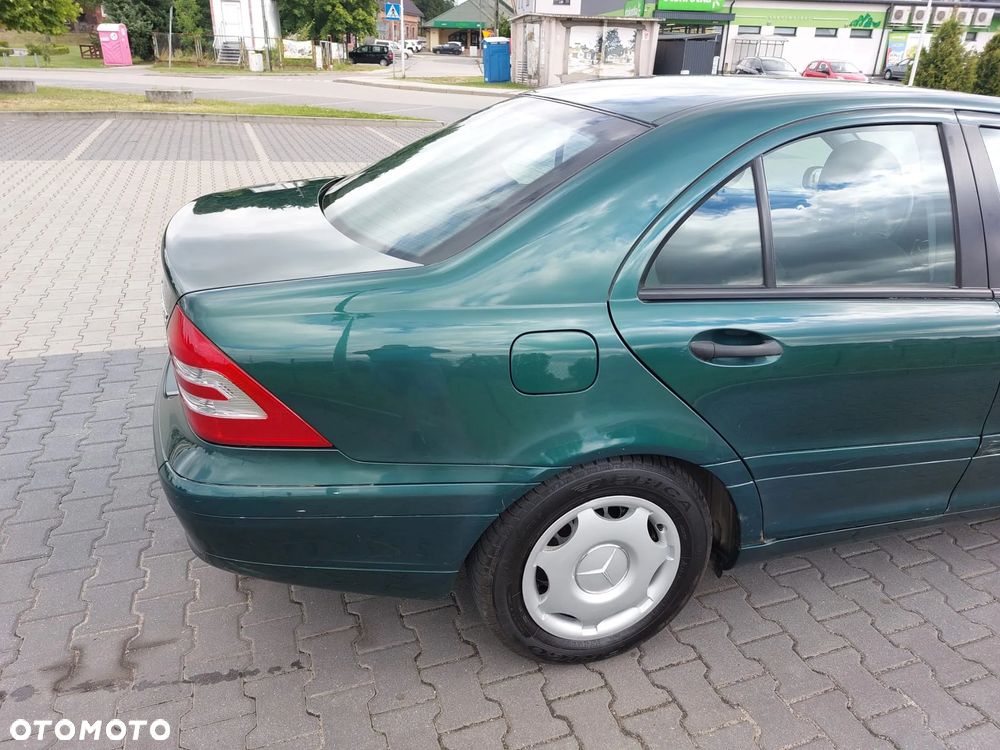 Mercedes-Benz Klasa C 200 Kompressor Avantgarde - 3