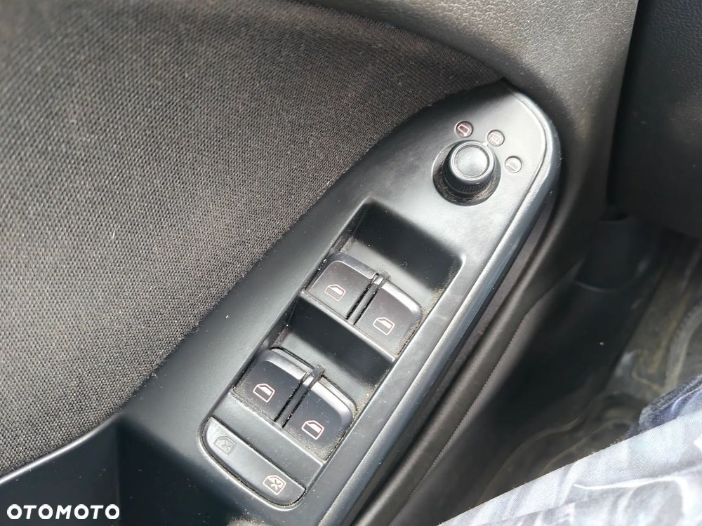 Audi A4 Avant 2.0 TFSI Attraction - 22