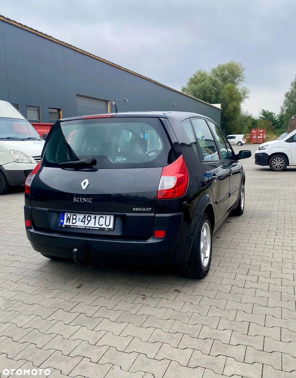 Renault Scenic 1.6 16V 110 Authentique - 4