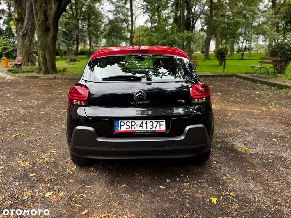 Citroën C3 1.2 PureTech Shine EAT6 - 10